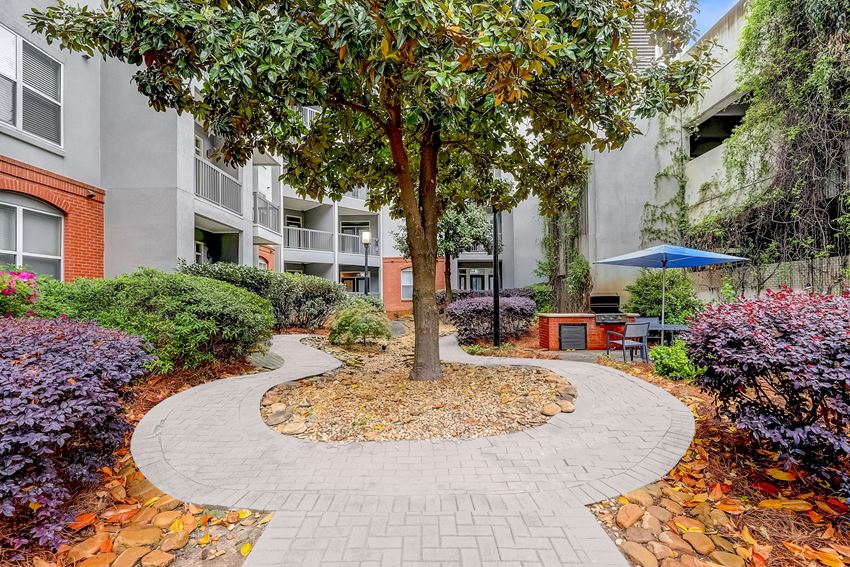 Berkeley Heights Apartments, 1700 Northside Drive NW, Atlanta, GA